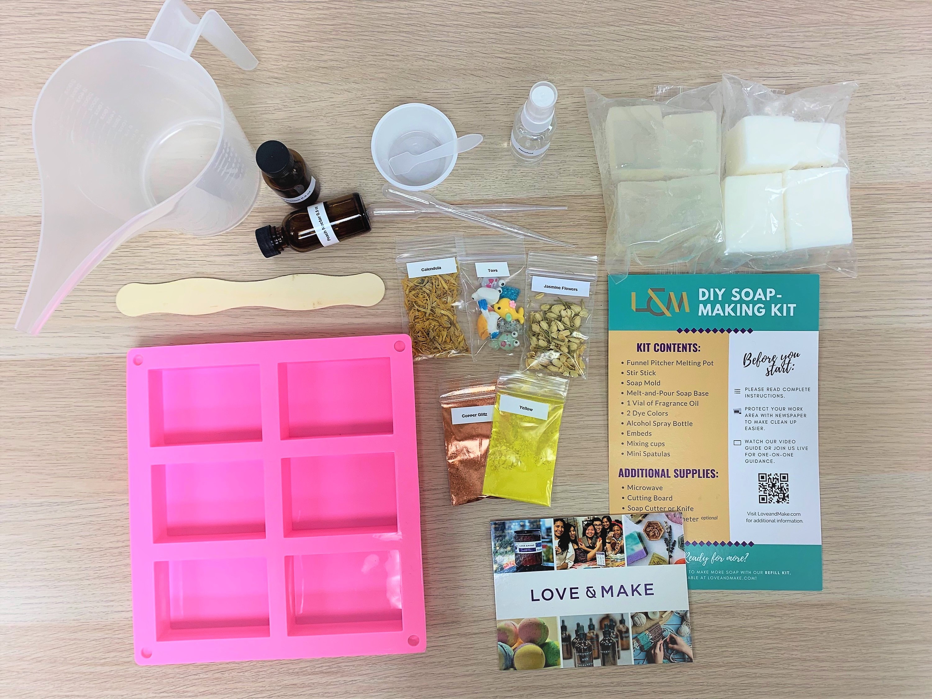 House Of Crafts Soap Making Starter Craft Kit Lemon Scented Gift Set SC020 